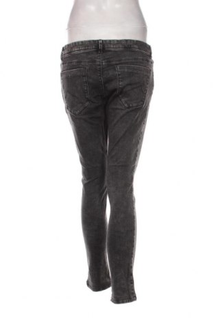 Damen Jeans Clockhouse, Größe L, Farbe Grau, Preis 6,46 €
