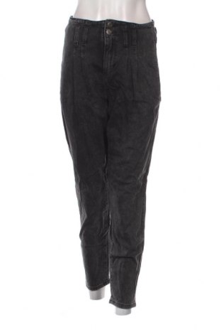 Damen Jeans Clockhouse, Größe S, Farbe Grau, Preis € 6,66