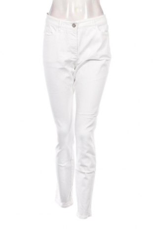 Γυναικείο Τζίν Designer S, Μέγεθος M, Χρώμα Λευκό, Τιμή 9,87 €