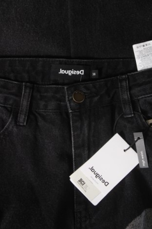 Dámske džínsy  Desigual, Veľkosť M, Farba Čierna, Cena  53,20 €