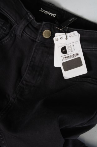 Damen Jeans Desigual, Größe S, Farbe Schwarz, Preis 47,88 €