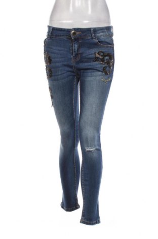 Dámske džínsy  Desigual, Veľkosť S, Farba Modrá, Cena  23,39 €