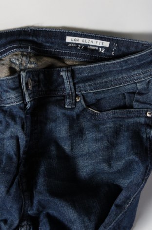 Dámske džínsy  Edc By Esprit, Veľkosť M, Farba Modrá, Cena  4,65 €