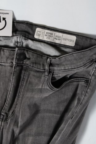 Damen Jeans Esmara, Größe L, Farbe Grau, Preis 5,45 €