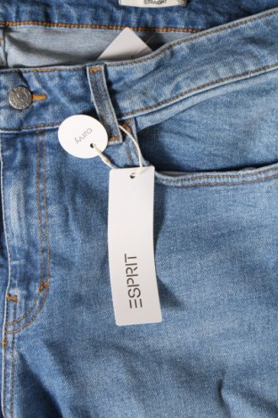Dámske džínsy  Esprit, Veľkosť XXL, Farba Modrá, Cena  17,74 €