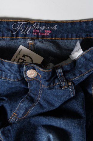 Damskie jeansy Fitt Originals, Rozmiar XL, Kolor Niebieski, Cena 32,63 zł