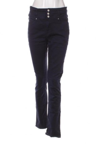 Дамски дънки Flash Jeans, Размер M, Цвят Син, Цена 15,95 лв.