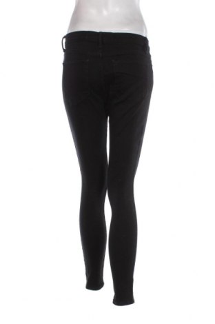 Damen Jeans Gap, Größe M, Farbe Schwarz, Preis 15,90 €