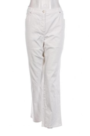 Дамски дънки Gerry Weber, Размер XL, Цвят Бял, Цена 52,75 лв.
