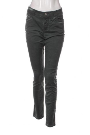 Damen Jeans Gina Laura, Größe M, Farbe Grün, Preis € 9,99