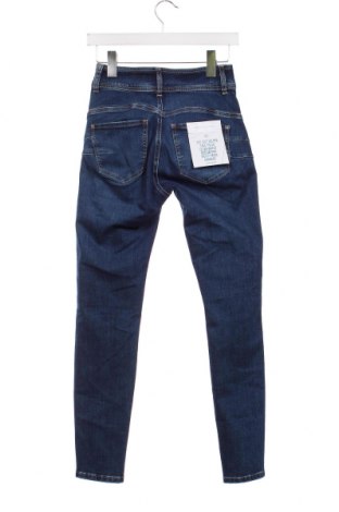 Dámske džínsy  Guess, Veľkosť S, Farba Modrá, Cena  88,66 €