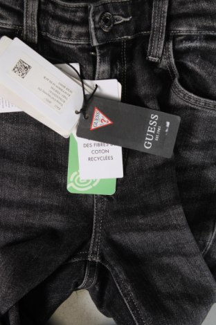 Damen Jeans Guess, Größe S, Farbe Grau, Preis 47,88 €