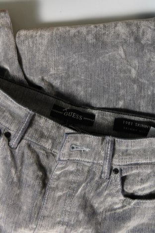 Damen Jeans Guess, Größe S, Farbe Grau, Preis € 20,88