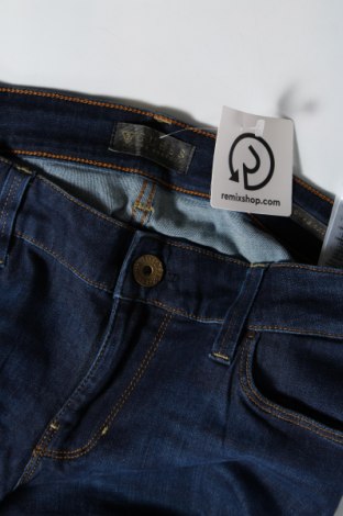 Damskie jeansy Guess, Rozmiar XL, Kolor Niebieski, Cena 163,13 zł