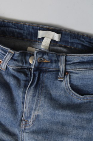 Dámske džínsy  H&M, Veľkosť XS, Farba Modrá, Cena  25,34 €