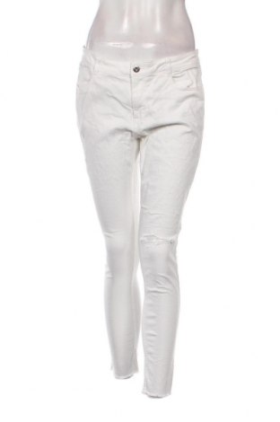 Damen Jeans H&M Divided, Größe M, Farbe Weiß, Preis 6,26 €