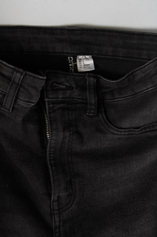 Damen Jeans H&M Divided, Größe S, Farbe Grau, Preis € 5,42