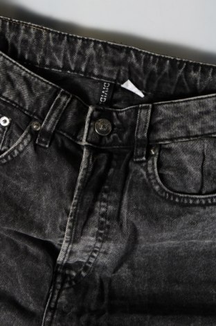 Damskie jeansy H&M Divided, Rozmiar S, Kolor Szary, Cena 92,76 zł
