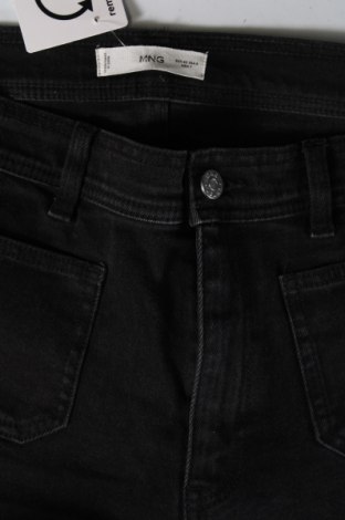 Dámske džínsy  Mango, Veľkosť M, Farba Čierna, Cena  17,44 €