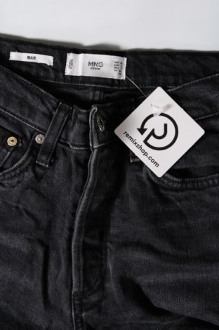 Damen Jeans Mango, Größe M, Farbe Grau, Preis 13,01 €