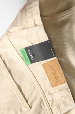 Γυναικείο Τζίν Monki, Μέγεθος XL, Χρώμα  Μπέζ, Τιμή 6,11 €