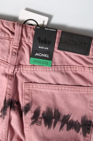 Damen Jeans Monki, Größe L, Farbe Lila, Preis 40,72 €