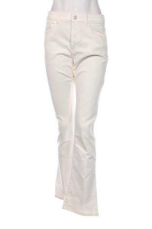 Γυναικείο Τζίν NA-KD, Μέγεθος M, Χρώμα Λευκό, Τιμή 7,19 €