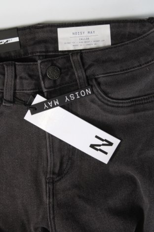 Damen Jeans Noisy May, Größe S, Farbe Grau, Preis 13,51 €