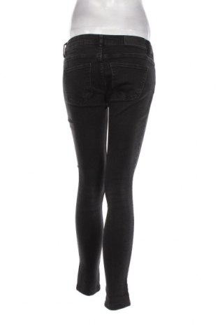 Damen Jeans Noisy May, Größe M, Farbe Grau, Preis 7,20 €