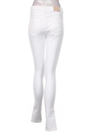 Damen Jeans ONLY, Größe M, Farbe Weiß, Preis 14,69 €