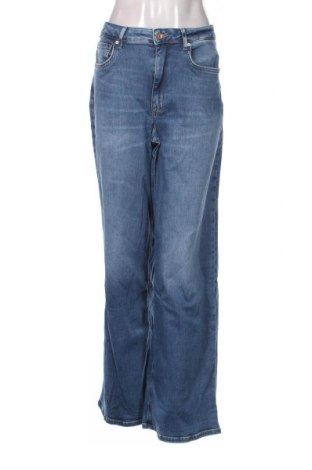 Γυναικείο Τζίν ONLY, Μέγεθος XL, Χρώμα Μπλέ, Τιμή 39,69 €