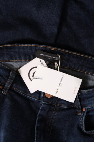 Dámske džínsy  ONLY Carmakoma, Veľkosť XL, Farba Modrá, Cena  39,69 €
