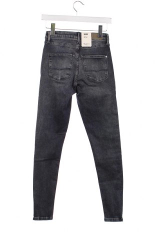 Дамски дънки Pepe Jeans, Размер XS, Цвят Сив, Цена 68,80 лв.