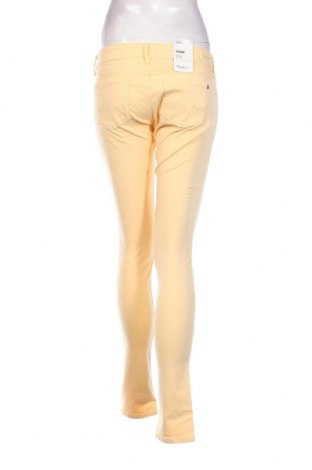 Γυναικείο Τζίν Pepe Jeans, Μέγεθος M, Χρώμα Κίτρινο, Τιμή 88,66 €