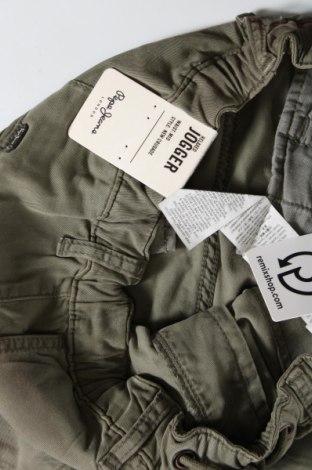 Дамски дънки Pepe Jeans, Размер S, Цвят Зелен, Цена 58,48 лв.