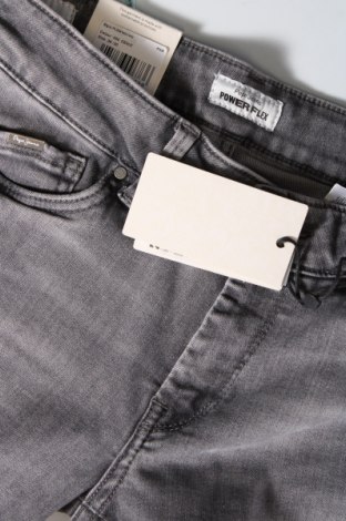 Dámske džínsy  Pepe Jeans, Veľkosť M, Farba Sivá, Cena  14,19 €