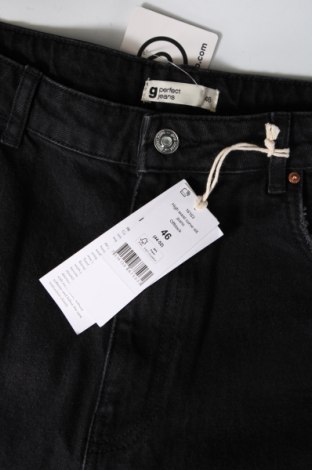 Дамски дънки Perfect Jeans By Gina Tricot, Размер XL, Цвят Черен, Цена 77,00 лв.