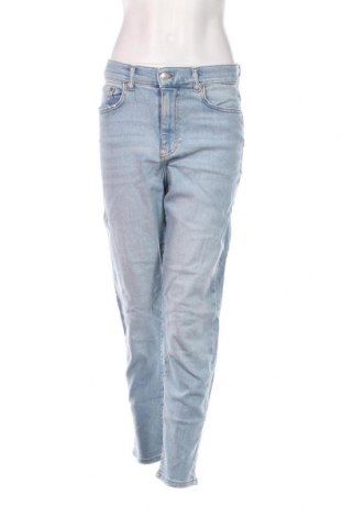 Damskie jeansy Perfect Jeans By Gina Tricot, Rozmiar M, Kolor Niebieski, Cena 48,94 zł