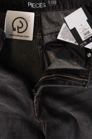 Damen Jeans Pieces, Größe M, Farbe Grau, Preis € 3,97