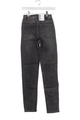 Damen Jeans Pieces, Größe XS, Farbe Grau, Preis € 12,70