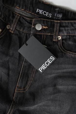 Damen Jeans Pieces, Größe XS, Farbe Grau, Preis € 3,97
