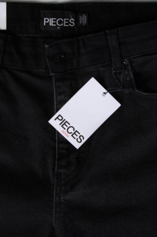 Dámske džínsy  Pieces, Veľkosť L, Farba Čierna, Cena  13,89 €
