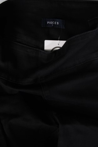 Dámské džíny  Pieces, Velikost S, Barva Černá, Cena  81,00 Kč