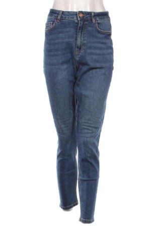 Dámske džínsy  Pieces, Veľkosť S, Farba Modrá, Cena  19,28 €