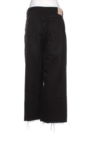 Γυναικείο Τζίν Pull&Bear, Μέγεθος XL, Χρώμα Μαύρο, Τιμή 10,76 €