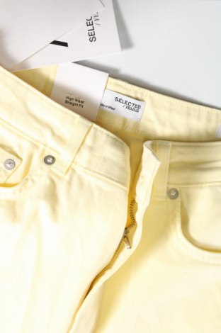 Dámské džíny  Selected Femme, Velikost M, Barva Žlutá, Cena  557,00 Kč