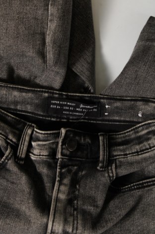 Damen Jeans Stradivarius, Größe XS, Farbe Grau, Preis € 20,18