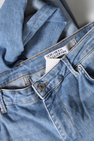 Damskie jeansy Vero Moda, Rozmiar XL, Kolor Niebieski, Cena 82,10 zł