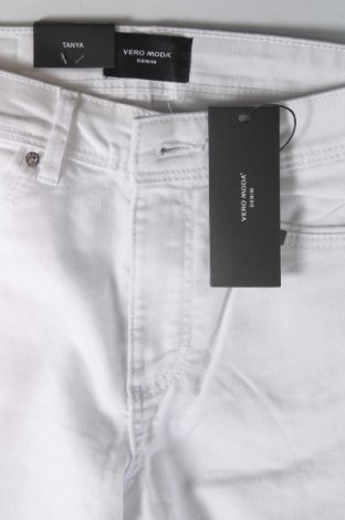 Dámské džíny  Vero Moda, Velikost XS, Barva Bílá, Cena  123,00 Kč