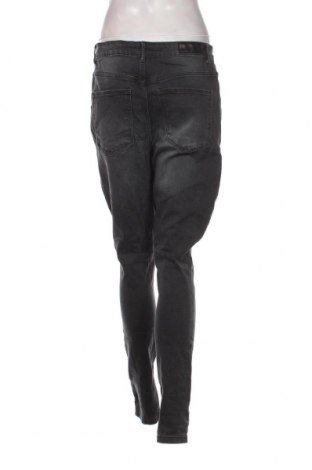 Dámské džíny  Vero Moda, Velikost XL, Barva Černá, Cena  276,00 Kč